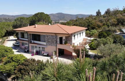 Appartamenti Serenity - 2 posti auto - in villa e in centro - Foto 40