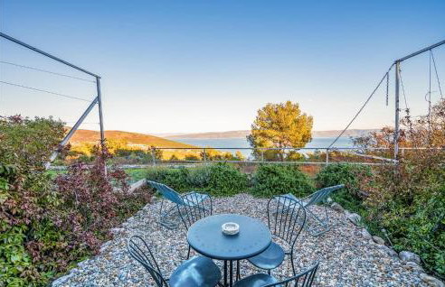 Gorgeous Apartment In Gondolici - Foto 2