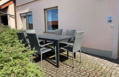 Appartio - Gästehaus "Dorfblick" - komfortable Ferienwohnungen mit Küche und Waschmaschine - Foto 18