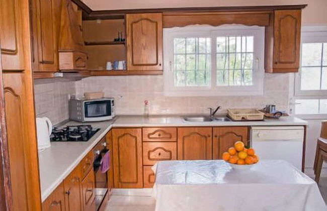 Beautiful and Large 3-bed Villa in Lapta, Cyprus - Foto 8