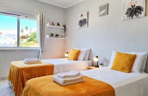 CASA TÔMBUA - Pool - Beach & Center 300m - AC - WiFi - Foto 21