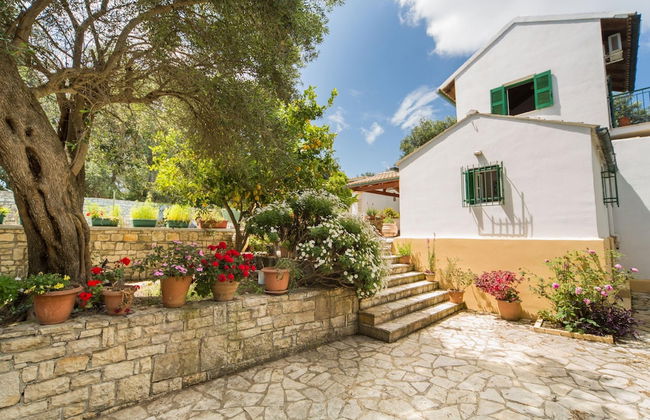 Marguerita House in Paxi - Photo 26