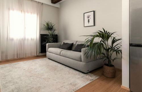 1-bedroom design apartment with panoramic view - Photo 4