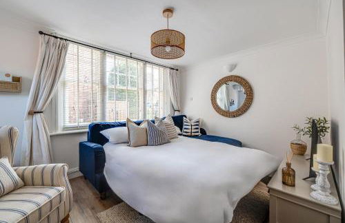 Hidden Gem Hideaway w/ Free Parking - Photo 16