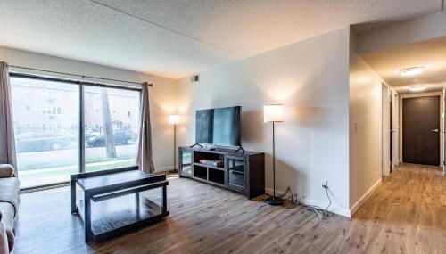 Modern, Rustic 2 Bed 1 bath 6 blocks from Mayo - Foto 5