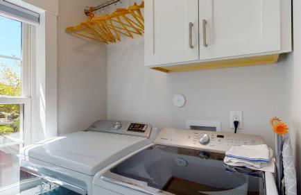 Modern 2BR 2BA with King bed-Fast Wi-Fi 75 inch OLED TV - Foto 14