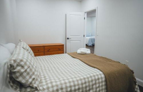 Beach Retreat 4900 Sqft, F1 VR Sim, Up to 21 guests - Foto 50