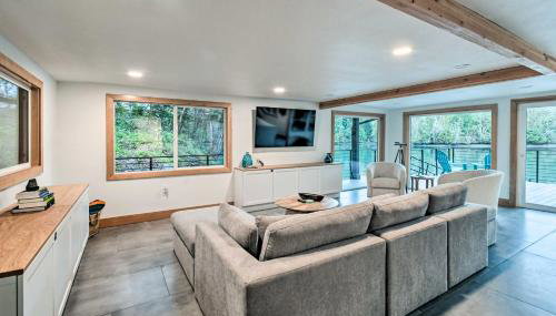 Dreamy Bayfront Cabin with View, Dock and Kayaks - Foto 4