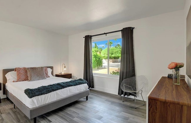 Catalina by Avantstay Fully Remodeled Palm Springs Haven + Pool Permit#3432 - Photo 67