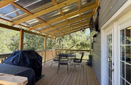 Blue Casa Rio | Riverfront Oasis with Private Beach, Deck & Fire Pit - Foto 26