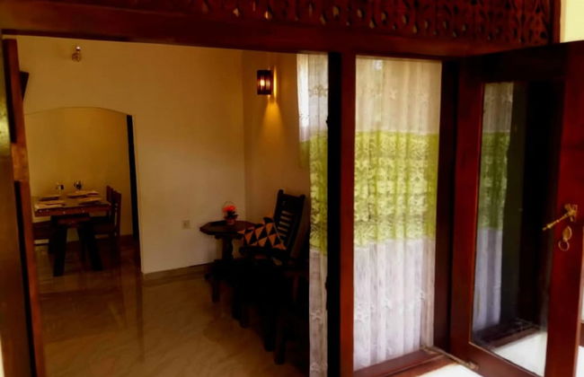 Sana Guest - Photo 2