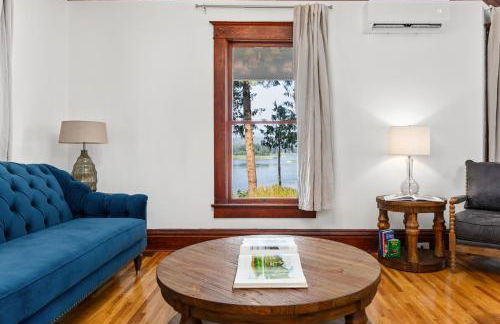 The Historic Bonners Family Home- 4 Bedroom - Panoramic River Views, Casino Nearby - Foto 8