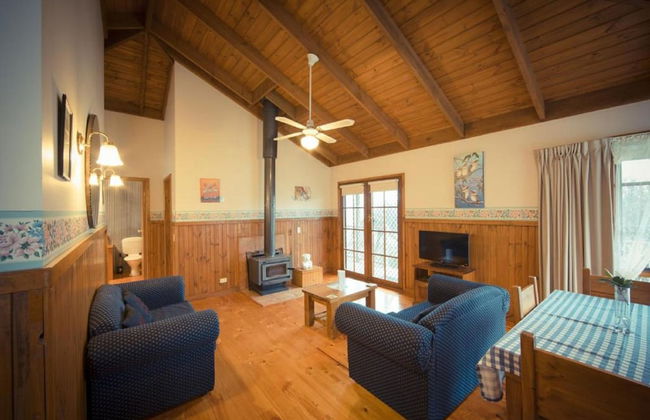 Sanctuary Park Cottages - Photo 7