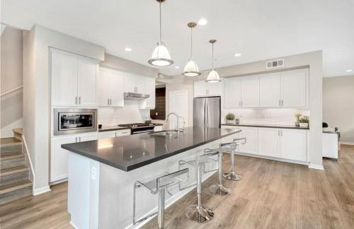 King Size, Patio, Xbox, Great Park - Photo 3