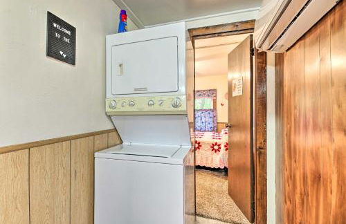 Unique Creekside Escape - Enjoy On-Site Goats! - Foto 27