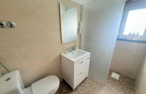 Moradia São João-Spacious Beachfront Villa - Foto 48