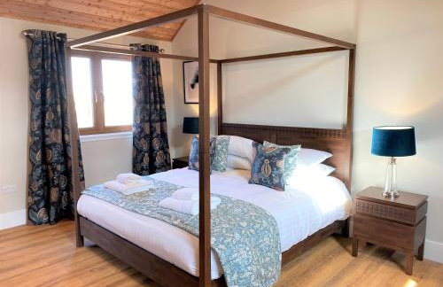 Pheasant Lodge with Hot Tub - Foto 2