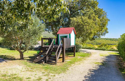 Villa Vlacich for 8 people near Labin - Rabac with heated pool, sea view & kids playground - only 2 km from the beach - Foto 13