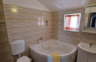 Villa Luka - Photo 55