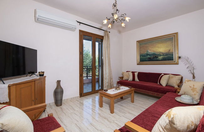 Modern Holiday Home in Sfakaki - Photo 11