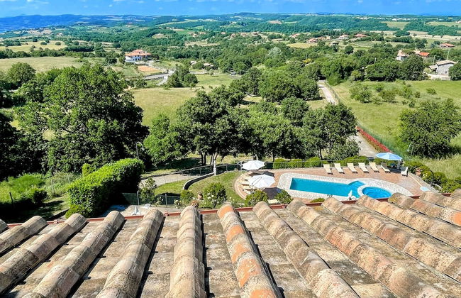 Pool, Jacuzzi and Events Room - Charming Villa in Umbria - Sleeps 24 - Lake View - Foto 70