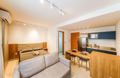 Studio Novo com ar ao lado da Igreja São Mateus - Foto 2