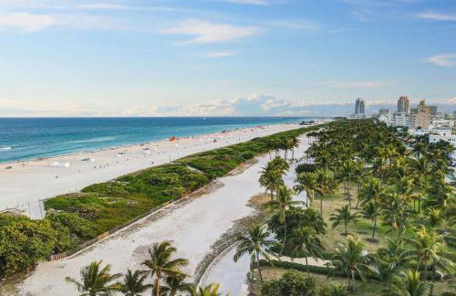 Stylish Ocean Dr Apt w/ 2 Queen Beds, Across Beach - Foto 27