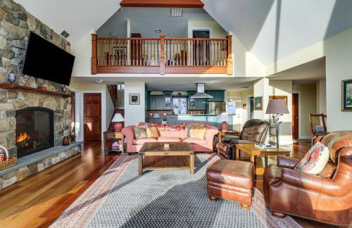 Year-Round Fun in Putnam Station Lakefront Home! - Foto 7