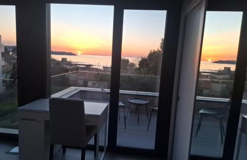 Chalet de lujo con piscina cercano a la playa - Foto 27