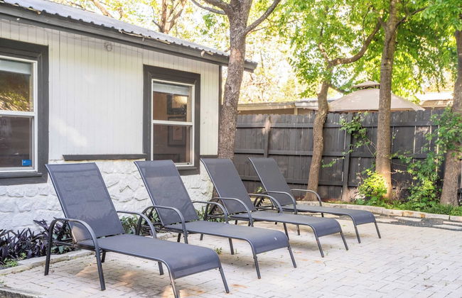 Red River by Avantstay Shared Pool + Hot Tub 20 Minutes to Downtown Austin - Foto 26