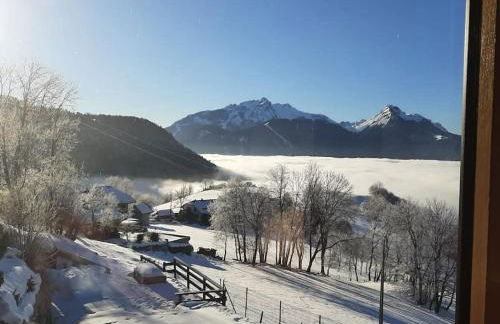 In the heart of nature with an unique view - Foto 20