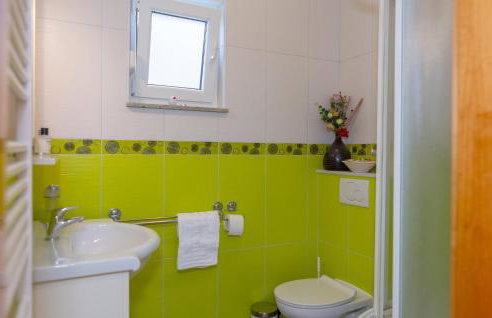 6 Bedroom Nice Home In Svib - Foto 35