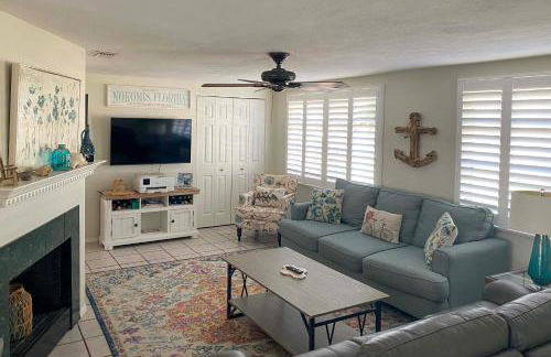 1 Mi to Beach Nokomis Home with Private Pool - Foto 3