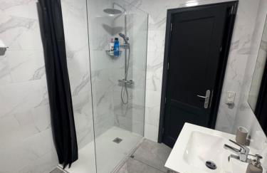 Large Villa in Maspalomas with Huge Private Pool, Jacuzzi & Gym - Foto 3