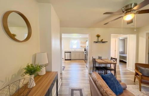 2BR Cedar Lane Road Retreat at Swamp Rabbit Trail! - Foto 11