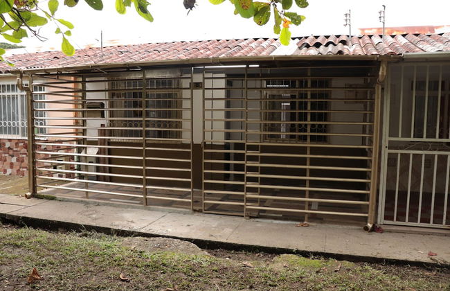 Casa Hotel Alaska - Foto 1