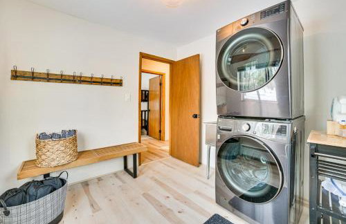 Roscommon Chalet with Hot Tub Near Higgins Lake! - Foto 18