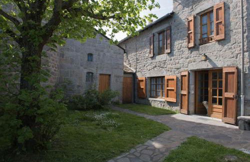 Gîte Gîtes de France 6/7 personnes au Fau de Peyre - Foto 4