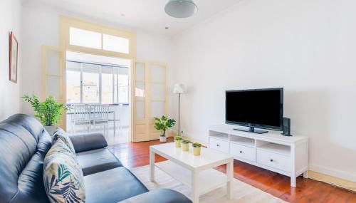 3BR @ Almirante Reis - Foto 1