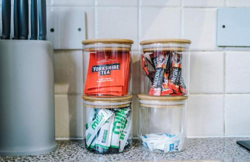 Charming 2 Bed House, Sleeps 6, Free parking, Contractors welcome - Foto 56