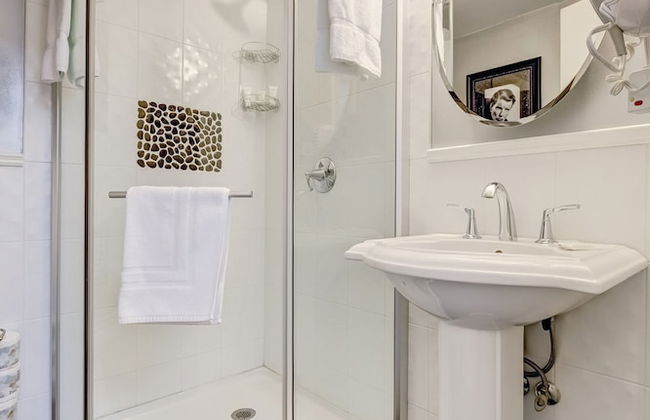 Rosellen Suites At Stanley Park - Foto 75