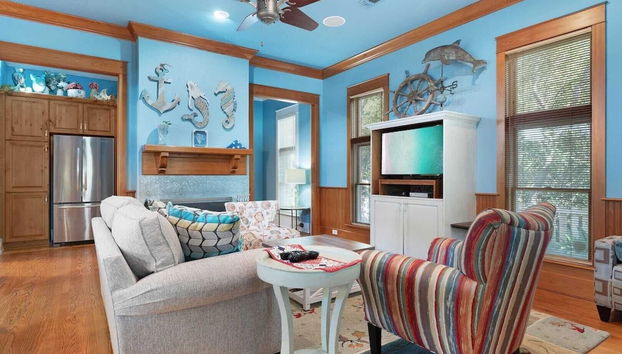 30A Grayt'n Greatful by Avantstay Charming Home+cottage, Walk to Western Lake - Foto 4, Interior