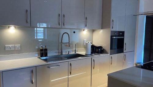 The Comfort, with Free Parking, Harlow - Foto 5