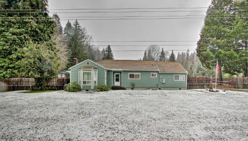 Packwood Getaway w/ Game Room, Grill & Patio - Foto 3