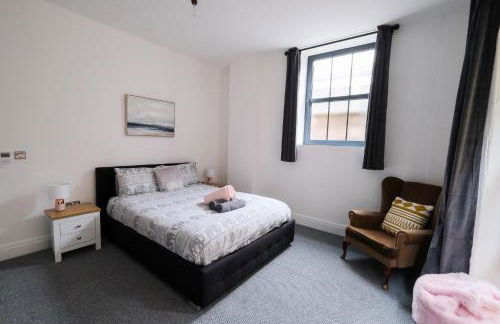 The Eden Warehouse - Pink Apartment (sleeps 4) - Foto 14