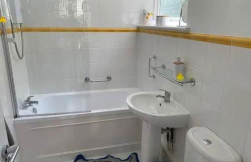 Jurassic Coast Holiday Home - Photo 7