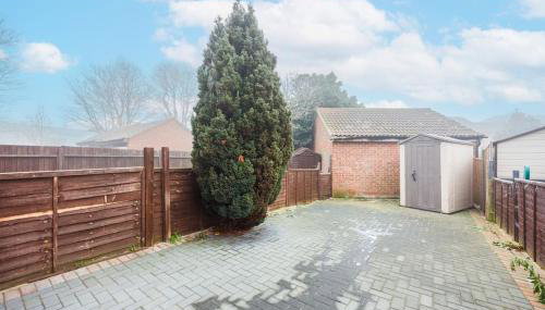 Lovely 2 Bed House in Grays. - Foto 3