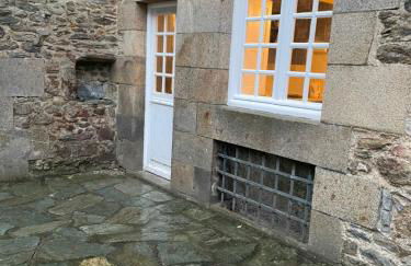 Appart COQUET Intra-Muros façade historique rez de chaussée terrasse - Foto 16