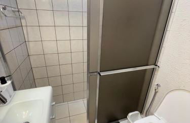 Entre Três Praias - Enseada 200m, Perequê Mirim 200m, Sta Rita 300m, Com Ar Condicionado e Churrasqueira - Foto 23