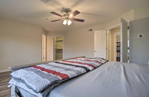 Pool and Furnished Patio Group Getaway in Hershey - Foto 23